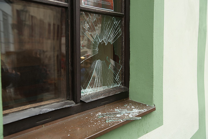 A2B Glass are able to board up broken windows while they are being repaired in Wokingham.